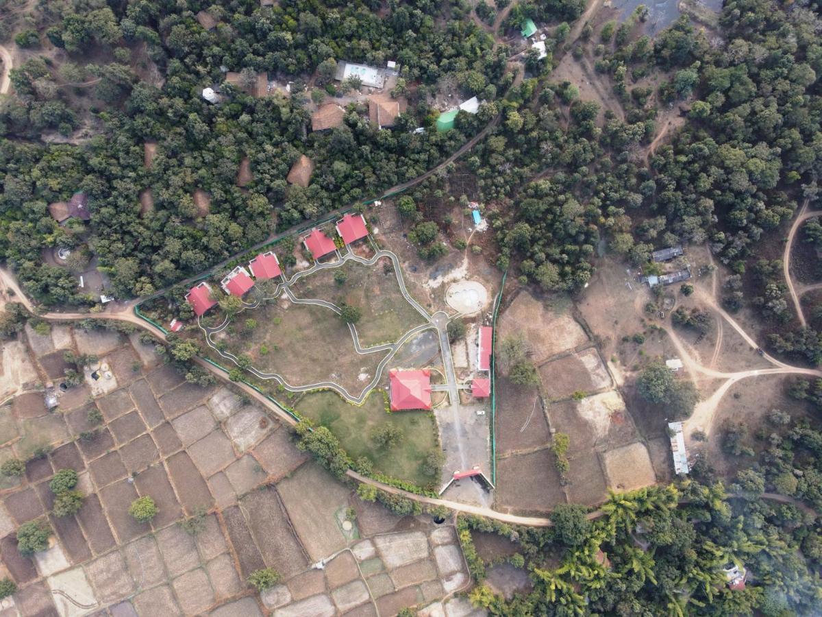 The Infinity Pench Resort Khawāsa Eksteriør bilde