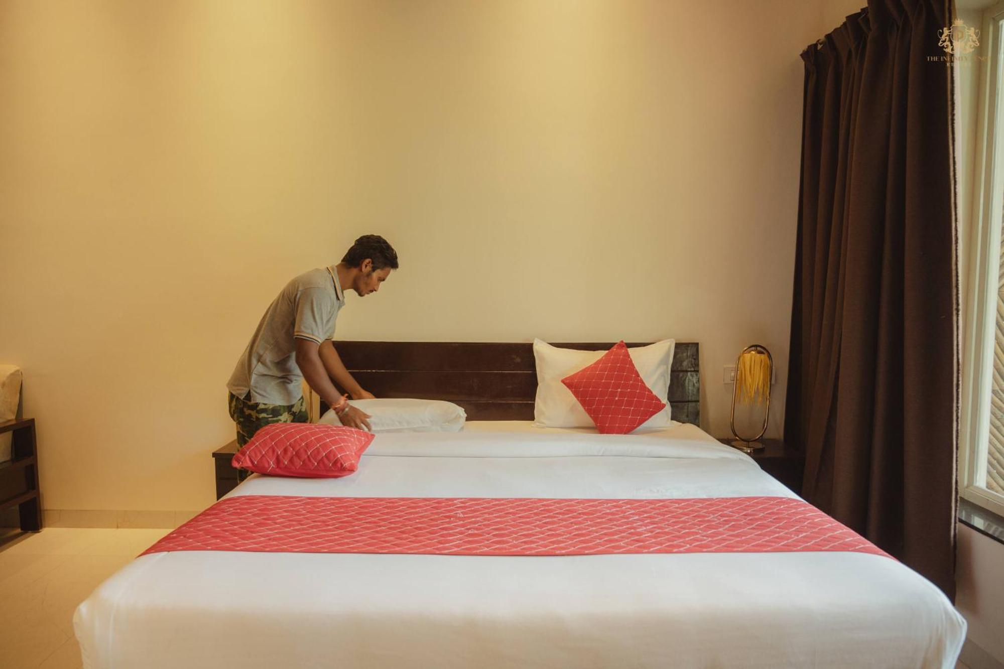 The Infinity Pench Resort Khawāsa Eksteriør bilde